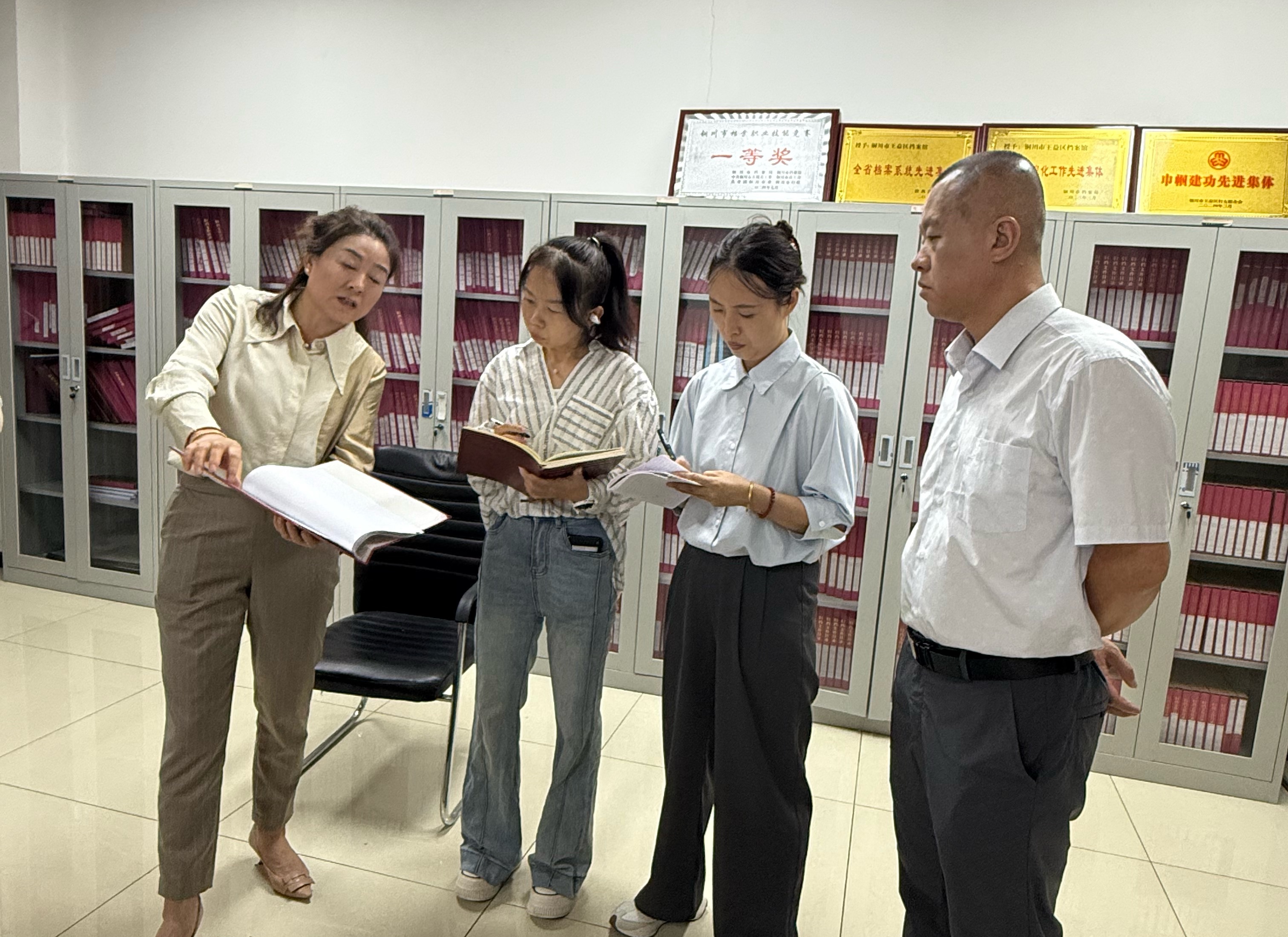 <b style='font-weight:normal; color:'>铜川市开展2025年度档案行政执法检查</b>